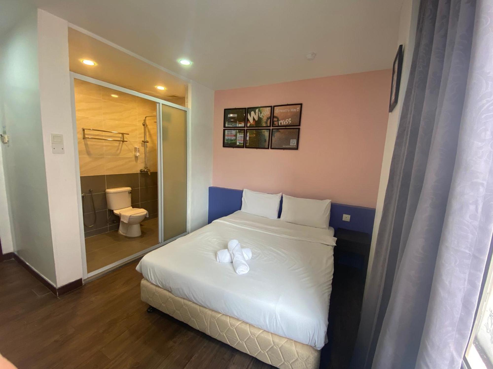 Timez Business Hotel Cheras Buitenkant foto