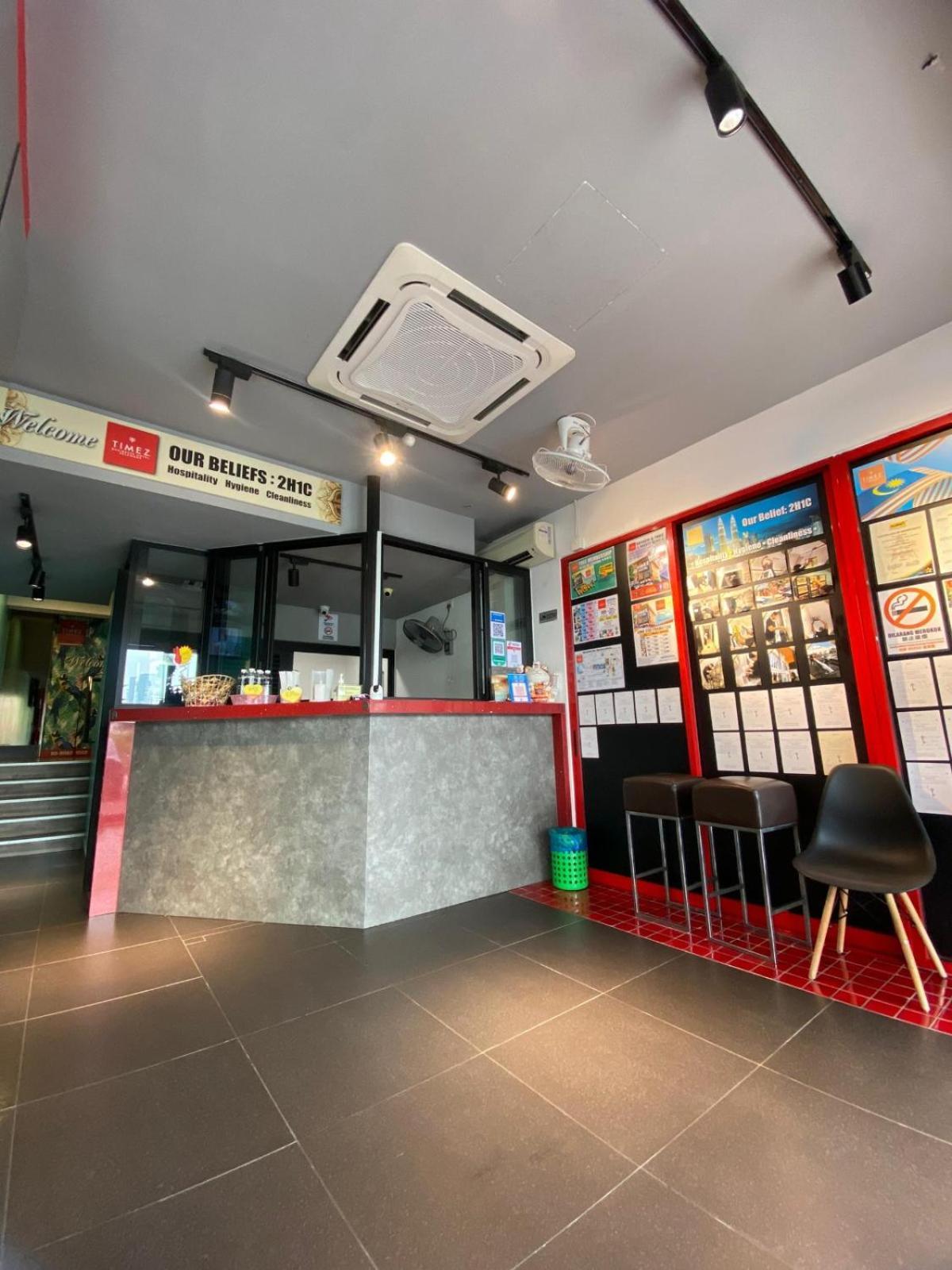 Timez Business Hotel Cheras Buitenkant foto